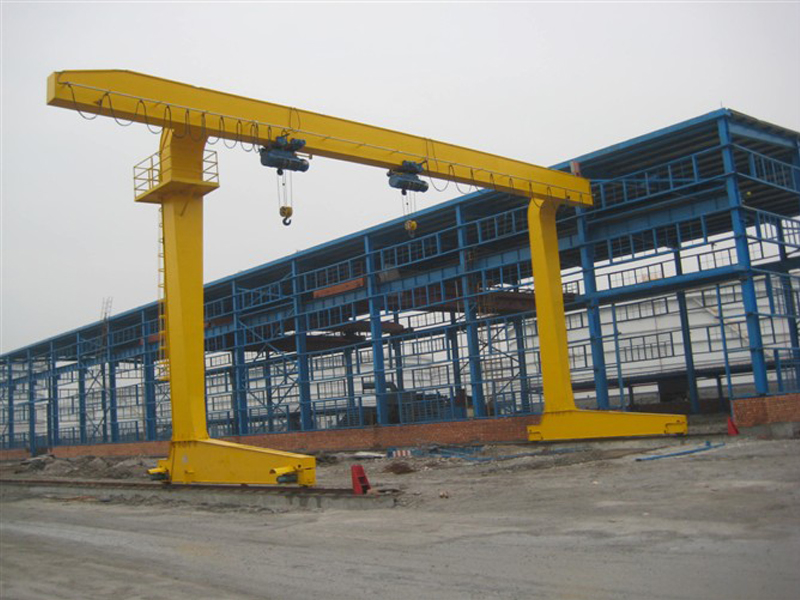 L型電動葫蘆門式起重機(jī)